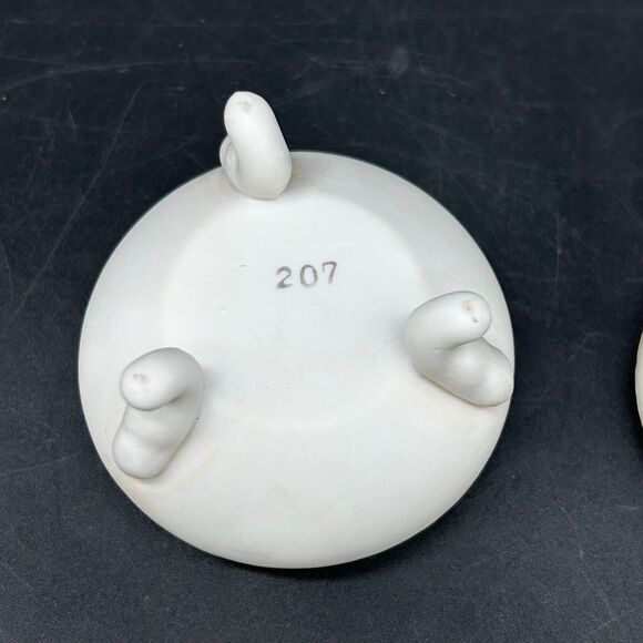 Vintage Bisque Cherub Trinket Ring Box 207 - Picture 6 of 8